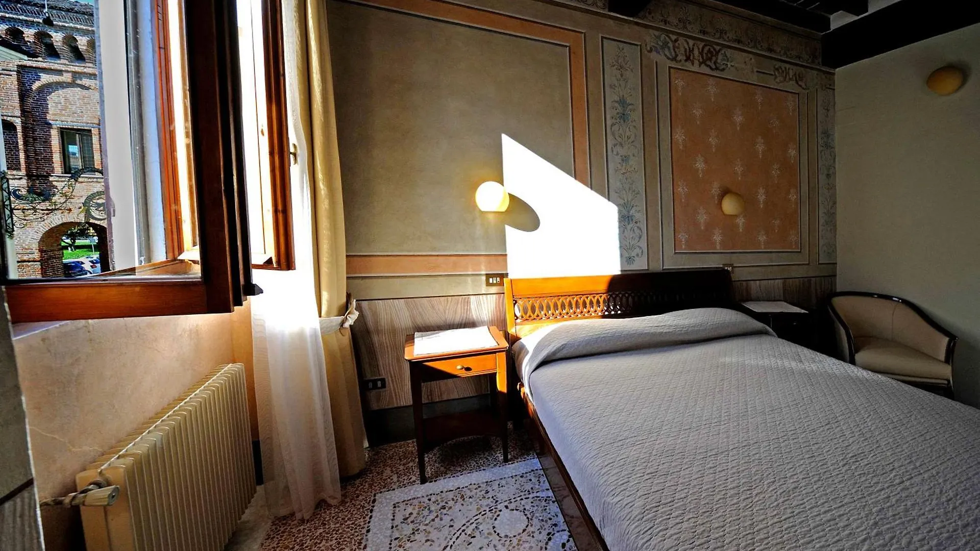 Albergo Giulia Gonzaga 0*, Sabbioneta Italy